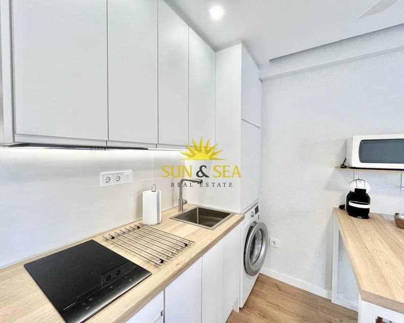 1 quarto Apartamento para arrendar em Cabo Cervera - 650 € (Ref: 9150962)