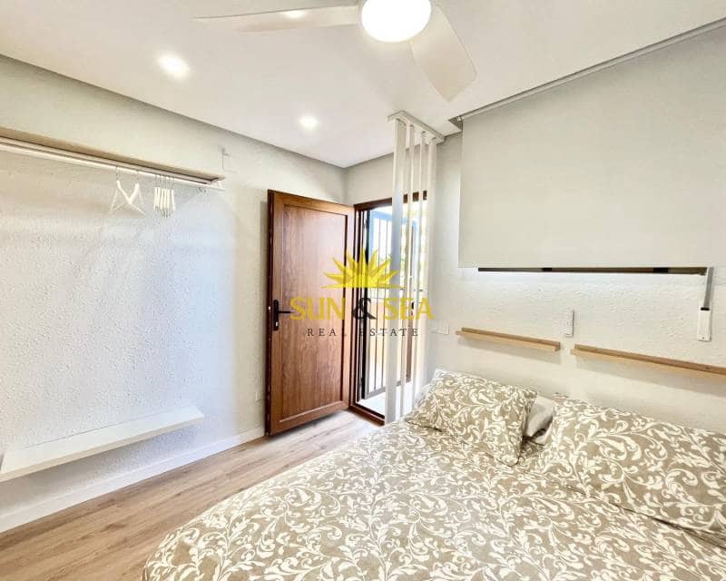 1 quarto Apartamento para arrendar em Cabo Cervera - 650 € (Ref: 9150962)