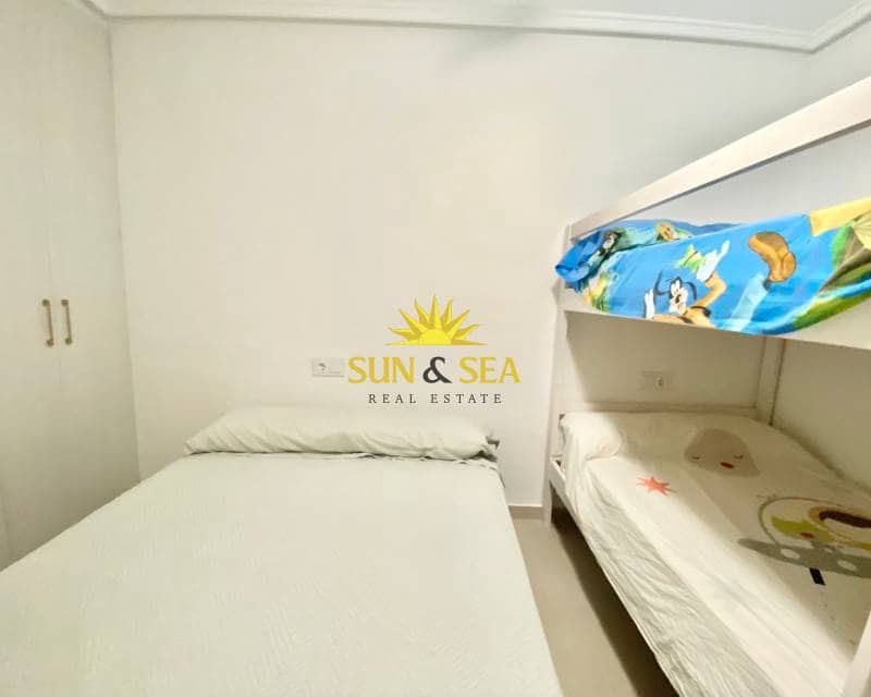 2 chambre Appartement à vendre à Guardamar del Segura - 150 000 € (Ref: 9151158)