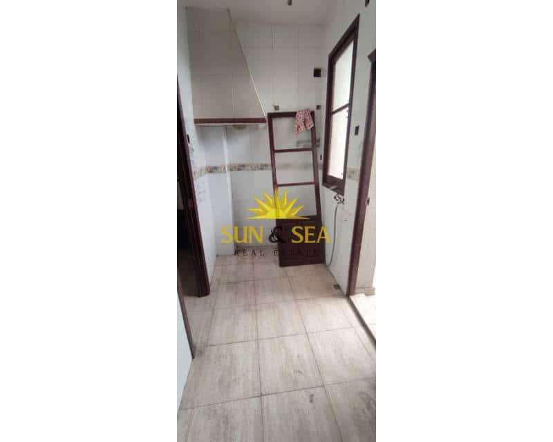 3 soveværelse Lejlighed til salg i El Puntal - € 100.000 (Ref: 9151159)