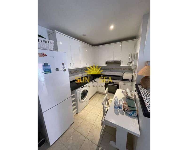 1 soveværelse Lejlighed til leje i La Manga del Mar Menor med swimmingpool - € 550 (Ref: 9153108)