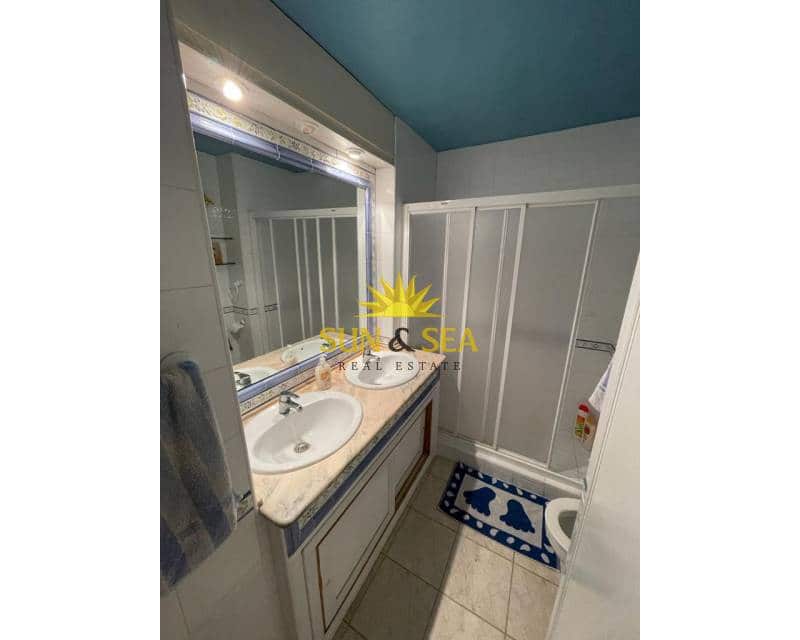 1 soveværelse Lejlighed til leje i La Manga del Mar Menor med swimmingpool - € 550 (Ref: 9153108)