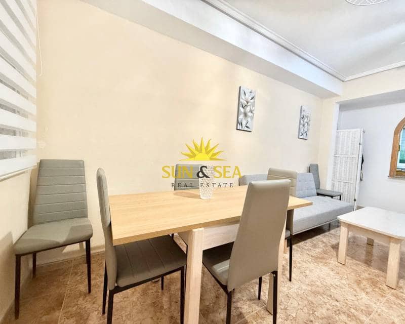 Chalet de 2 habitaciones en Gran Alacant en alquiler con piscina - 760 € (Ref: 9159100)