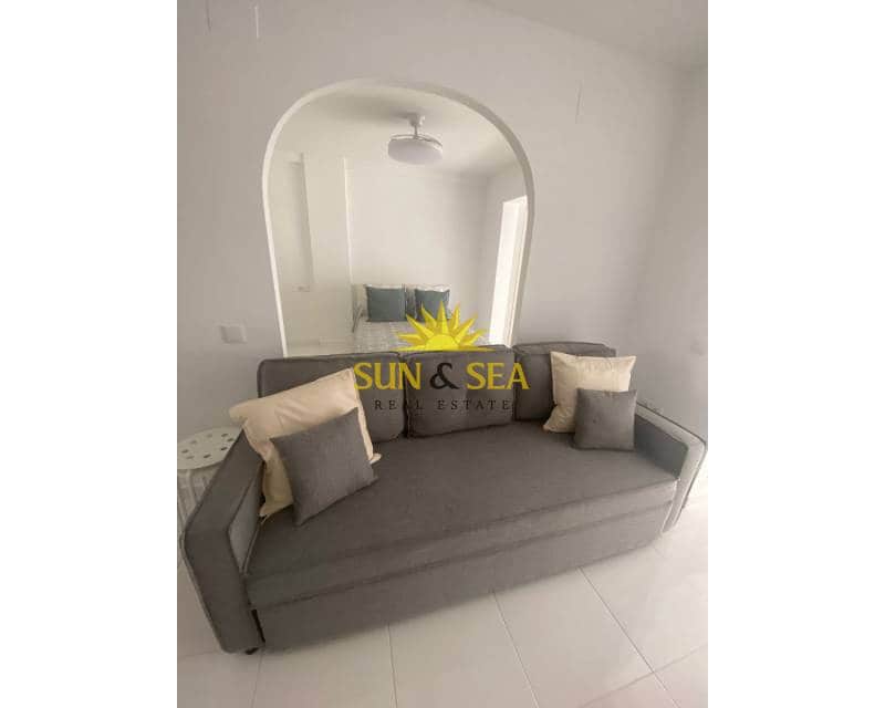 1 slaapkamer Appartement te huur in La Veleta - € 800 (Ref: 9161579)