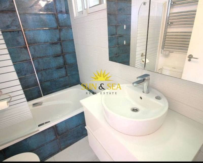 1 slaapkamer Appartement te huur in La Veleta - € 800 (Ref: 9161579)