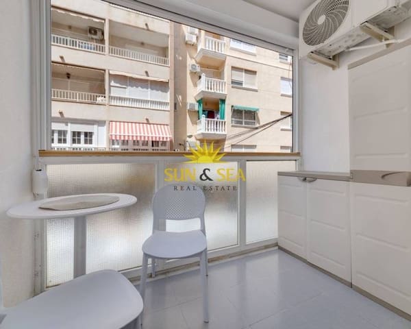 1 soveværelse Studio til leje i Avenida Habaneras - Curva de Palangre, Torrevieja - € 650 (Ref: 9161863)