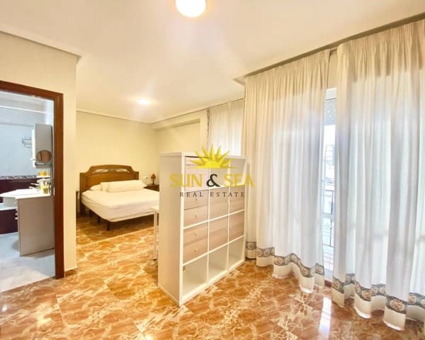 Apartamento de 2 habitaciones en Orihuela ciudad, Orihuela en alquiler - 800 € (Ref: 9162993)