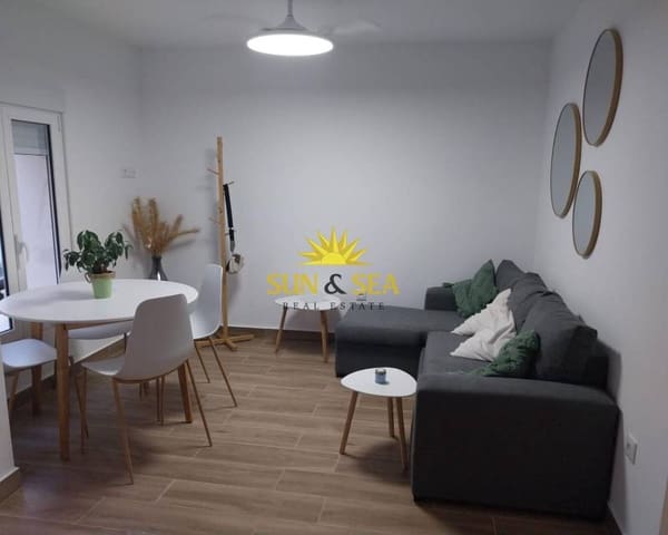 Appartement de 2 chambres à louer à Zona Pueblo, Guardamar del Segura - 1 050 € (Ref: 9164842)