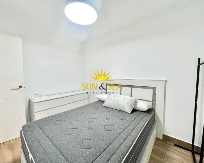 2 sovrum Lägenhet att hyra i Guardamar del Segura - 950 € (Ref: 9164842)