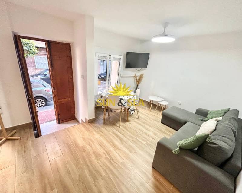 2 soveværelse Lejlighed til leje i Guardamar del Segura - € 900 (Ref: 9164842)