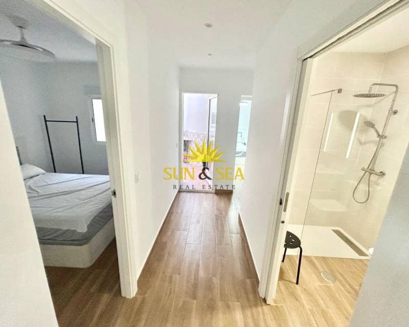 2 soveværelse Lejlighed til leje i Guardamar del Segura - € 900 (Ref: 9164842)