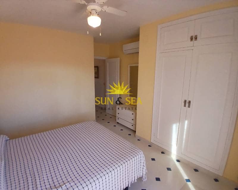 2 Zimmer Villa zu vermieten in La Manga del Mar Menor mit Pool Garage - 870 € (Ref: 9170727)