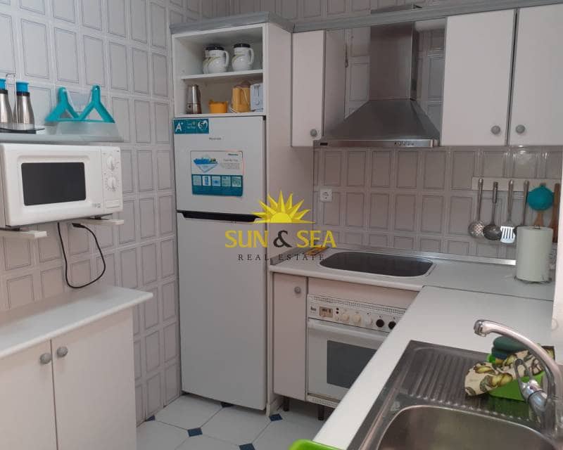 2 Zimmer Villa zu vermieten in La Manga del Mar Menor mit Pool Garage - 870 € (Ref: 9170727)