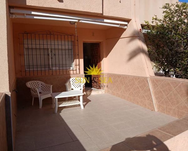 2 makuuhuone Huvila vuokrattavana paikassa La Manga del Mar Menor mukana uima-altaan 
autotalli - 870 € (Ref: 9170727)