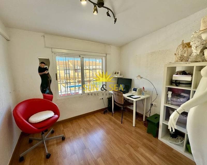 4 bedroom Villa for rent in Los Urrutias - € 1,000 (Ref: 9170832)