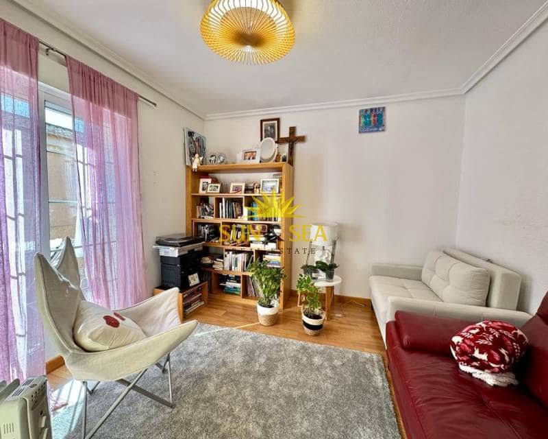 4 bedroom Villa for rent in Los Urrutias - € 1,000 (Ref: 9170832)