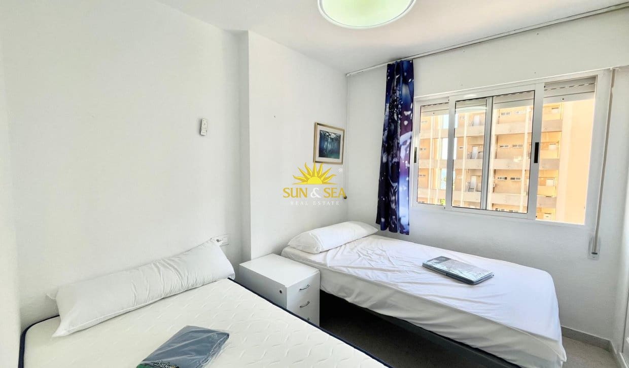 2 sovrum Lägenhet för semesterbostäder i La Manga del Mar Menor med pool - 650 € (Ref: 9170833)