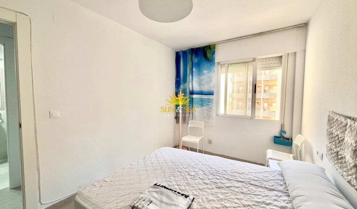 2 sovrum Lägenhet för semesterbostäder i La Manga del Mar Menor med pool - 650 € (Ref: 9170833)
