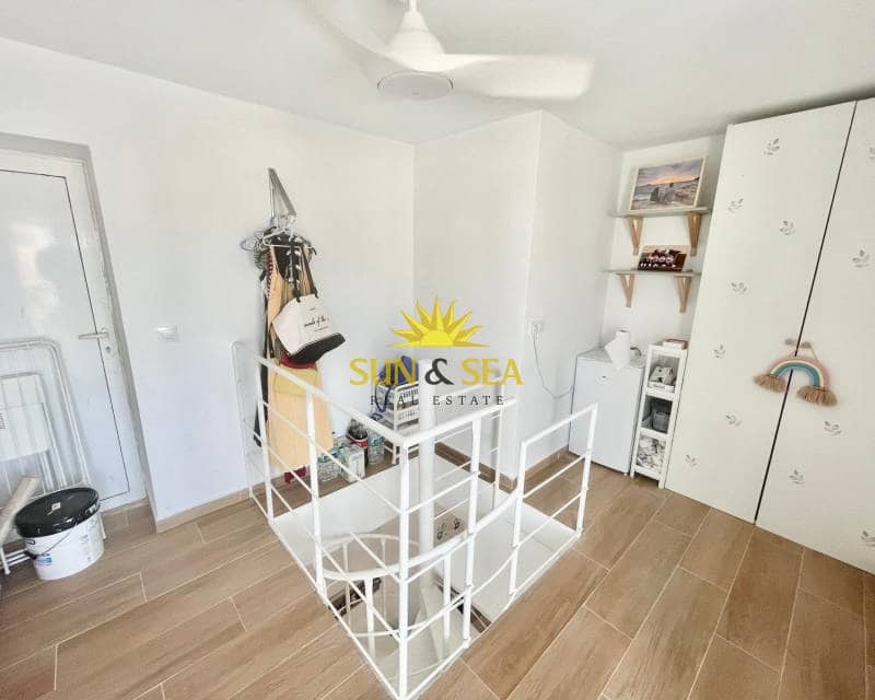 2 soveværelse Penthouse til leje i Torre de la Horadada - € 700 (Ref: 9172472)