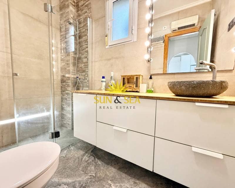 Appartement de 2 chambres à louer à San Fulgencio avec piscine - 750 € (Ref: 9181992)