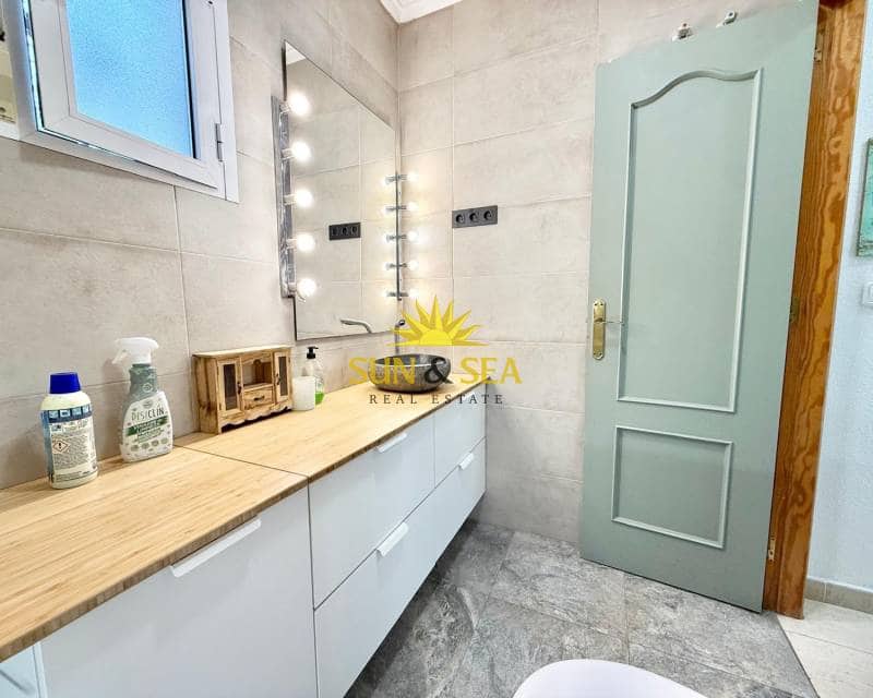 Appartement de 2 chambres à louer à San Fulgencio avec piscine - 750 € (Ref: 9181992)