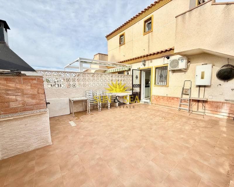Appartement de 2 chambres à louer à San Fulgencio avec piscine - 750 € (Ref: 9181992)