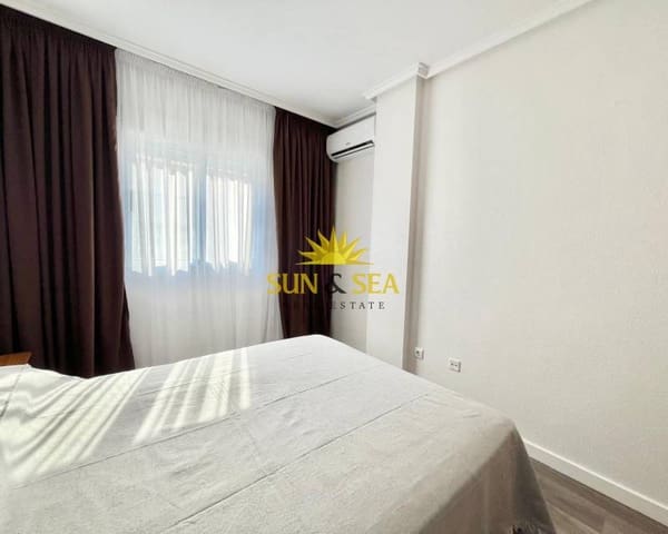 2 soverom Leilighet til leie i Las Piscinas Naturales, Torrevieja - € 800 (Ref: 9184740)