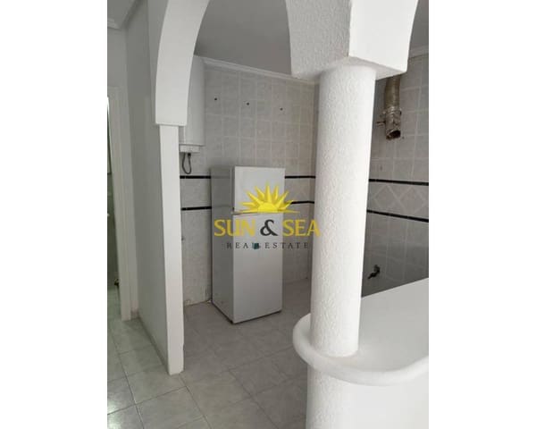 2 soveværelse Byhus til salg i Punta Prima, Torrevieja med swimmingpool - € 170.000 (Ref: 9184907)