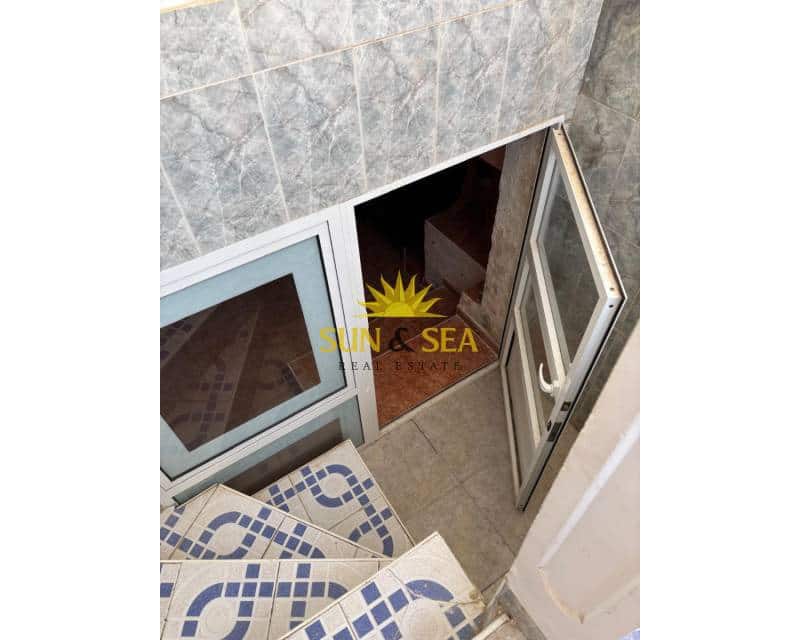 2 soveværelse Byhus til salg i Punta Prima med swimmingpool - € 170.000 (Ref: 9184907)