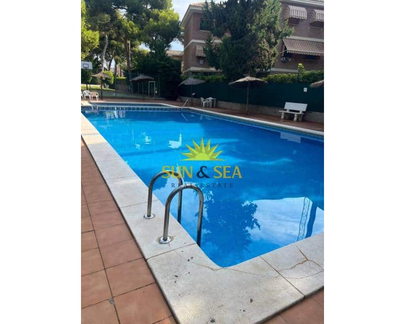 3 camera da letto Appartamento da affittare in Santiago de la Ribera con piscina garage - 800 € (Rif: 9185836)
