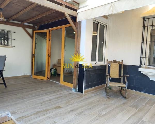 3 soveværelse Lejlighed til leje i Playa Flamenca, Orihuela med swimmingpool - € 1.250 (Ref: 9186022)