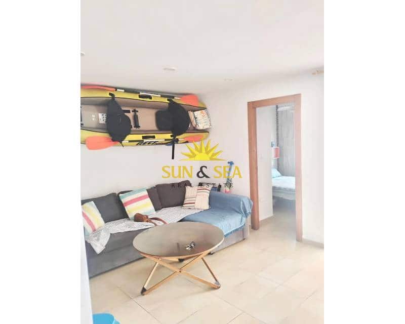 1 soveværelse Studio til leje i La Manga del Mar Menor med swimmingpool - € 550 (Ref: 9186150)