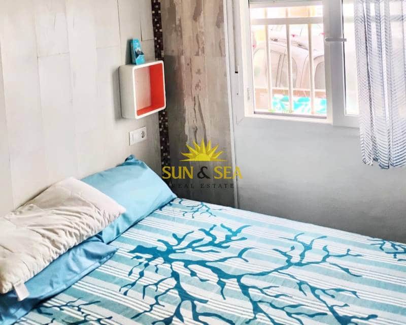 1 soveværelse Studio til leje i La Manga del Mar Menor med swimmingpool - € 550 (Ref: 9186150)