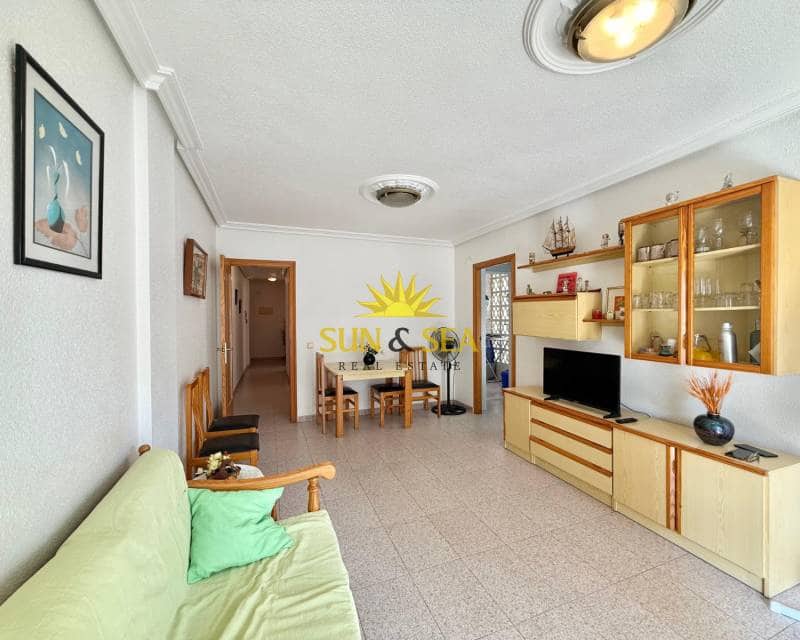 2 makuuhuone Huoneisto vuokrattavana paikassa Torrevieja - 650 € (Ref: 9187276)