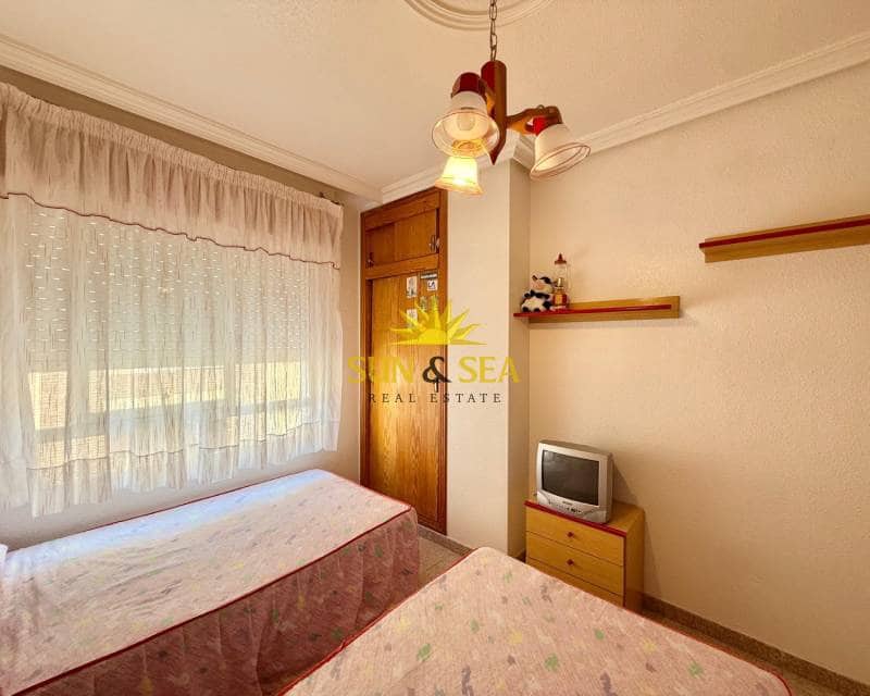 2 makuuhuone Huoneisto vuokrattavana paikassa Torrevieja - 650 € (Ref: 9187276)