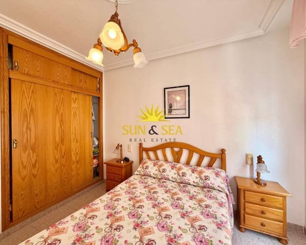 2 makuuhuone Huoneisto vuokrattavana paikassa Avenida Habaneras - Curva de Palangre, Torrevieja - 650 € (Ref: 9187276)