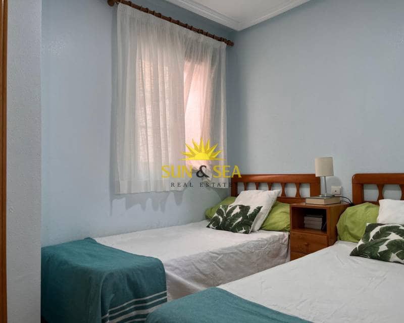 3 makuuhuone Huoneisto vuokrattavana paikassa Santa Pola mukana uima-altaan 
autotalli - 900 € (Ref: 9187852)