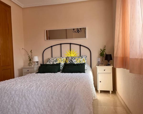 3 makuuhuone Huoneisto vuokrattavana paikassa Calas Santiago Bernabéu, Santa Pola mukana uima-altaan 
autotalli - 900 € (Ref: 9187852)