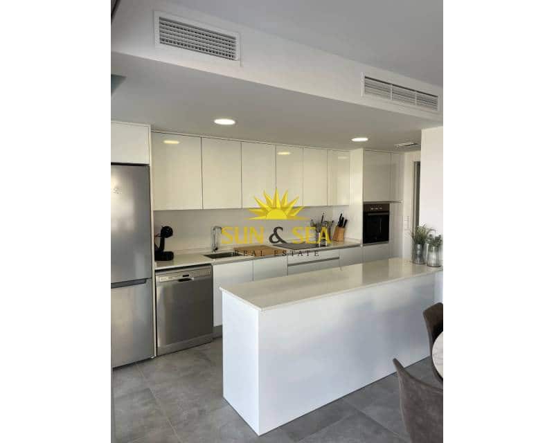 3 quarto Apartamento para arrendar em Finestrat com piscina garagem - 2 700 € (Ref: 9191646)