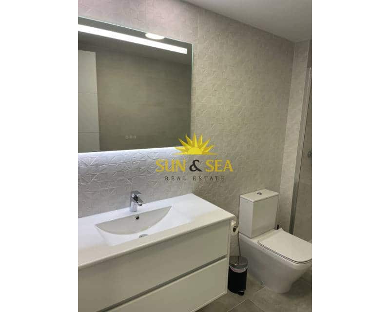 3 quarto Apartamento para arrendar em Finestrat com piscina garagem - 2 700 € (Ref: 9191646)