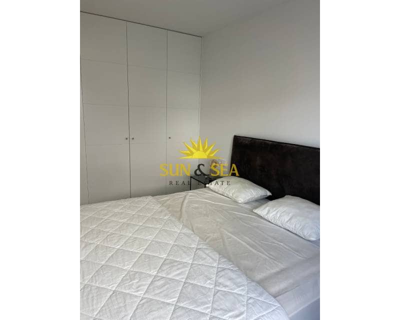 3 quarto Apartamento para arrendar em Finestrat com piscina garagem - 2 700 € (Ref: 9191646)