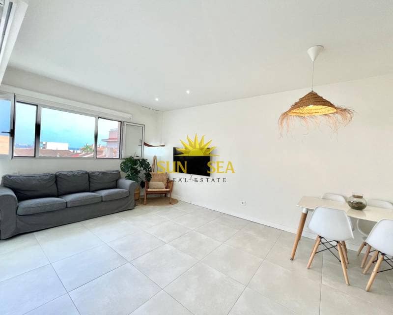 2 sypialnia Penthouse do wynajęcia w Santiago de la Ribera z basenem - 1 100 € (Ref: 9191647)