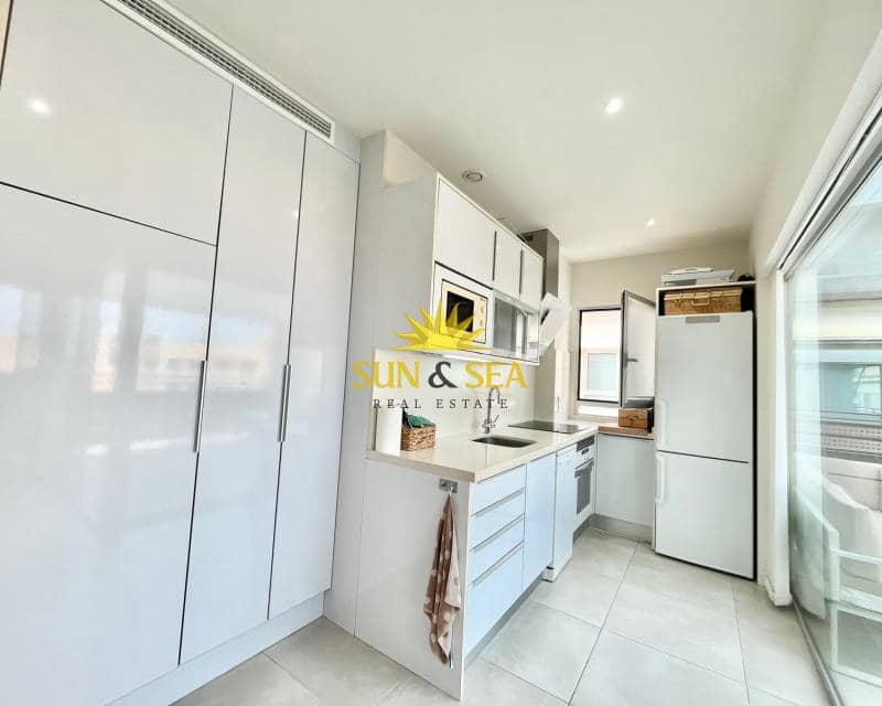 2 sypialnia Penthouse do wynajęcia w Santiago de la Ribera z basenem - 1 100 € (Ref: 9191647)