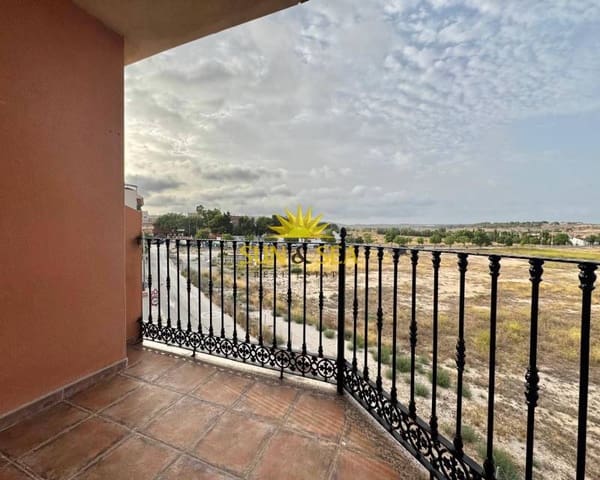 Appartement de 2 chambres à louer à Sucina, Murcie ville - 600 € (Ref: 9191648)