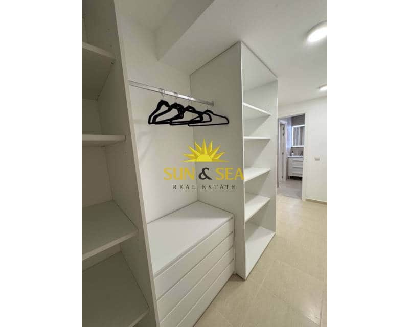 4 soveværelse Lejlighed til salg i La Villajoyosa / Vila Joiosa med swimmingpool garage - € 375.000 (Ref: 9191902)