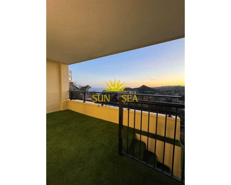 4 bedroom Apartment for rent in La Villajoyosa / Vila Joiosa with pool garage - € 1,800 (Ref: 9191903)