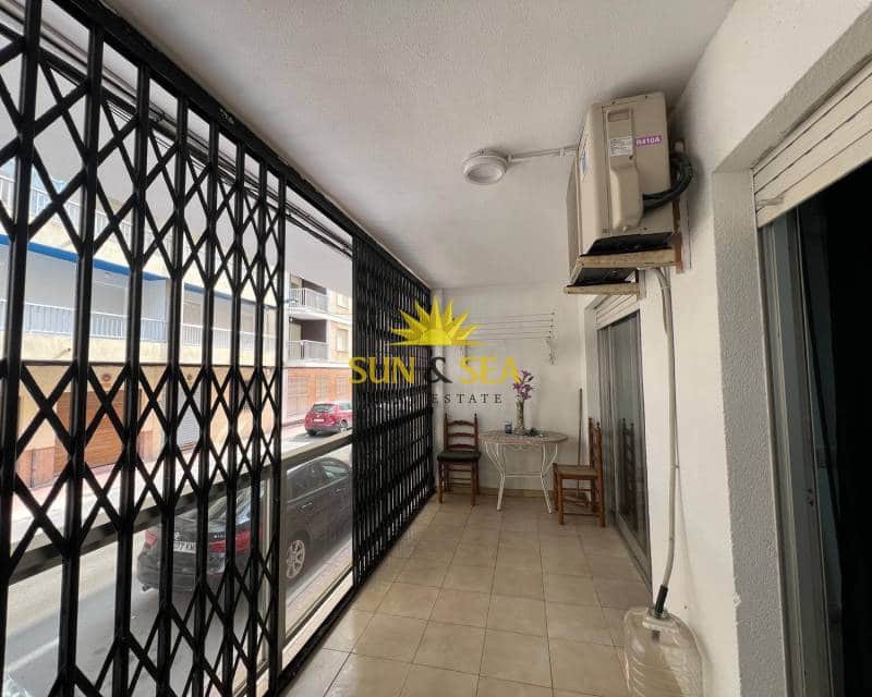 3 camera da letto Appartamento in vendita in Torrevieja con garage - 200.000 € (Rif: 9191904)