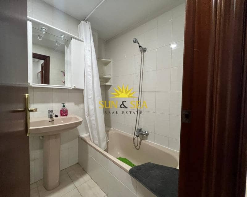 3 camera da letto Appartamento in vendita in Torrevieja con garage - 200.000 € (Rif: 9191904)