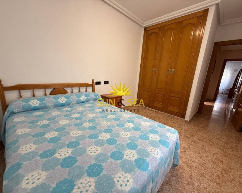 3 soveværelse Lejlighed til leje i Los Cuarteros - € 900 (Ref: 9201083)