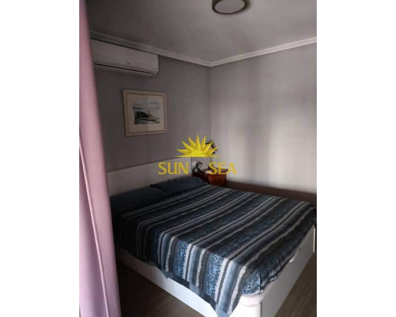 2 soveværelse Lejlighed til leje i Playa de San Juan med swimmingpool - € 1.350 (Ref: 9201085)